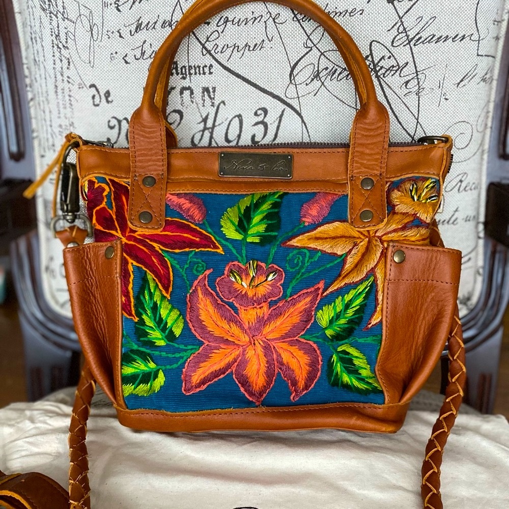 Nena and Co. Mini TPB Bloom in EUC!